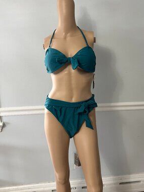 Varsdodo Kelly Green Tie Front Halter Bikini Set NWT Size L